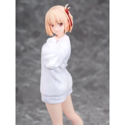 Lycoris Recoil figurine Chisato Nishikigi: Oversized Sweatshirt Ver. Phat!