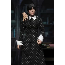 Figurine Wednesday (Classic Dress) - Neca