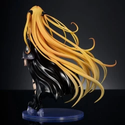 To Love-Ru Darkness figurine Golden Darkness Black Trance Vers. 20 cm Union Creative