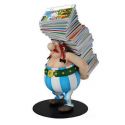 Asterix statuette Collectoys Obelix pile d'albums Plastoy