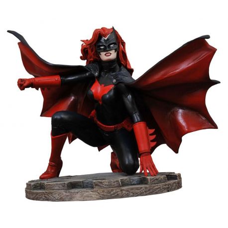 DC Comic Gallery statuette Batwoman Diamond Select