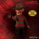Nightmare On Elm Street figurine parlante Mega Scale Freddy Krueger Mezco Toys