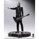 Ghost statuette Rock Iconz Nameless Ghoul (Black Guitar) Limited Edition Knucklebonz