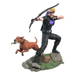 Marvel Comic Gallery statuette Hawkeye with Pizza Dog Diamond Select