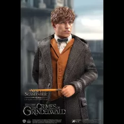 Les Animaux fantastiques 2 figurine Real Master Series 1/8 Newt Scamander Star Ace Toys