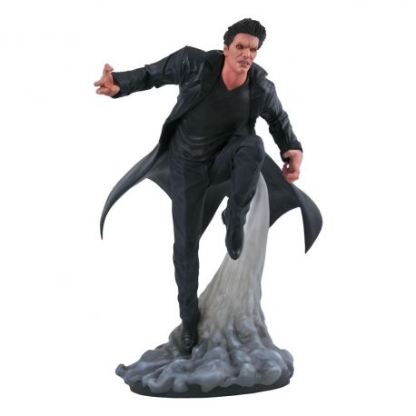 Buffy contre les vampires Gallery statuette Angel Diamond Select