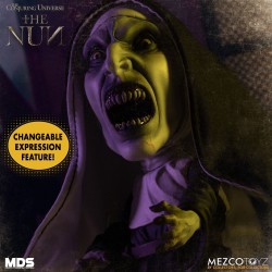 La Nonne figurine MDS Mezco Toys