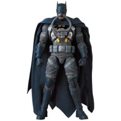 Batman Hush figurine MAF EX Stealth Jumper Batman Medicom