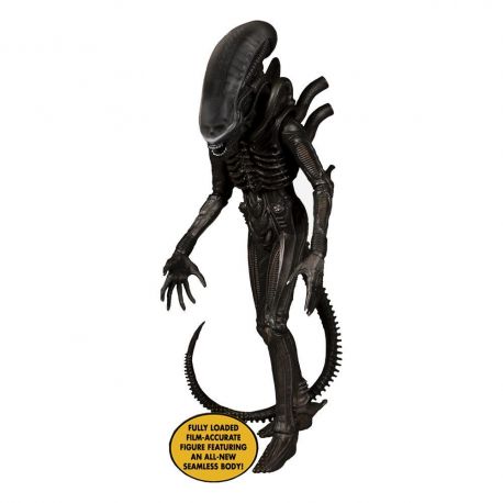 Alien figurine Mezco Toys
