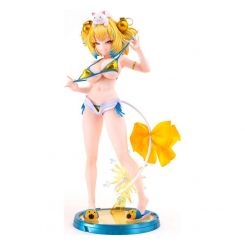 Bombergirl figurine Pine Wing
