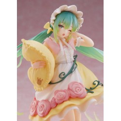 Vocaloid figurine Hatsune Miku Wonderland Sleeping Beauty Taito Prize