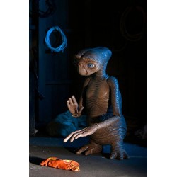 E.T., l'extra-terrestre figurine Ultimate E.T. Neca