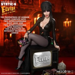 Elvira maîtresse des ténèbres figurine Static-6 Elvira Mezco Toys