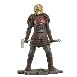 Star Wars: The Mandalorian statuette Premier Collection The Armorer Gentle Giant