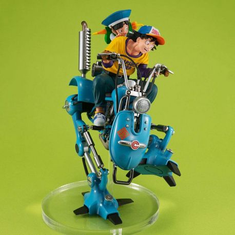 Dragonball Z Desktop Real McCoy EX diorama Son Goku & Son Gohan & Robot with two legs Megahouse Dragonball Z Desktop Real McCoy EX diorama Son Goku & Son Gohan & Robot with two legs Megahouse