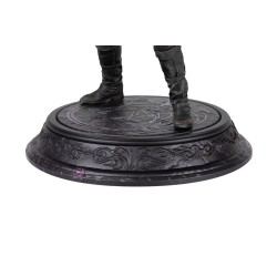 The Witcher Season 03 figurine The White Wolf Geralt Dark Horse
