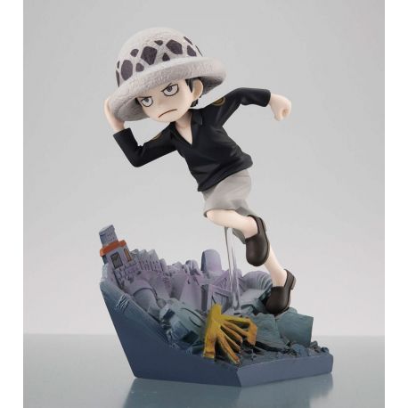 One Piece G.E.M. Series figurine Trafalgar Law Run! Run! Run! Megahouse One Piece G.E.M. Series figurine Trafalgar Law Run! Run! Run! Megahouse