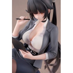 Azur Lane figurine Takao Office Lady Ver. AniGame