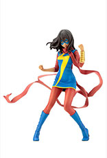 mk221_MsMarvel_kotobukiya_t.jpg