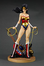 wonder_woman_kotobukiya_t.jpg